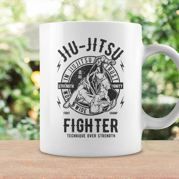 MUGS